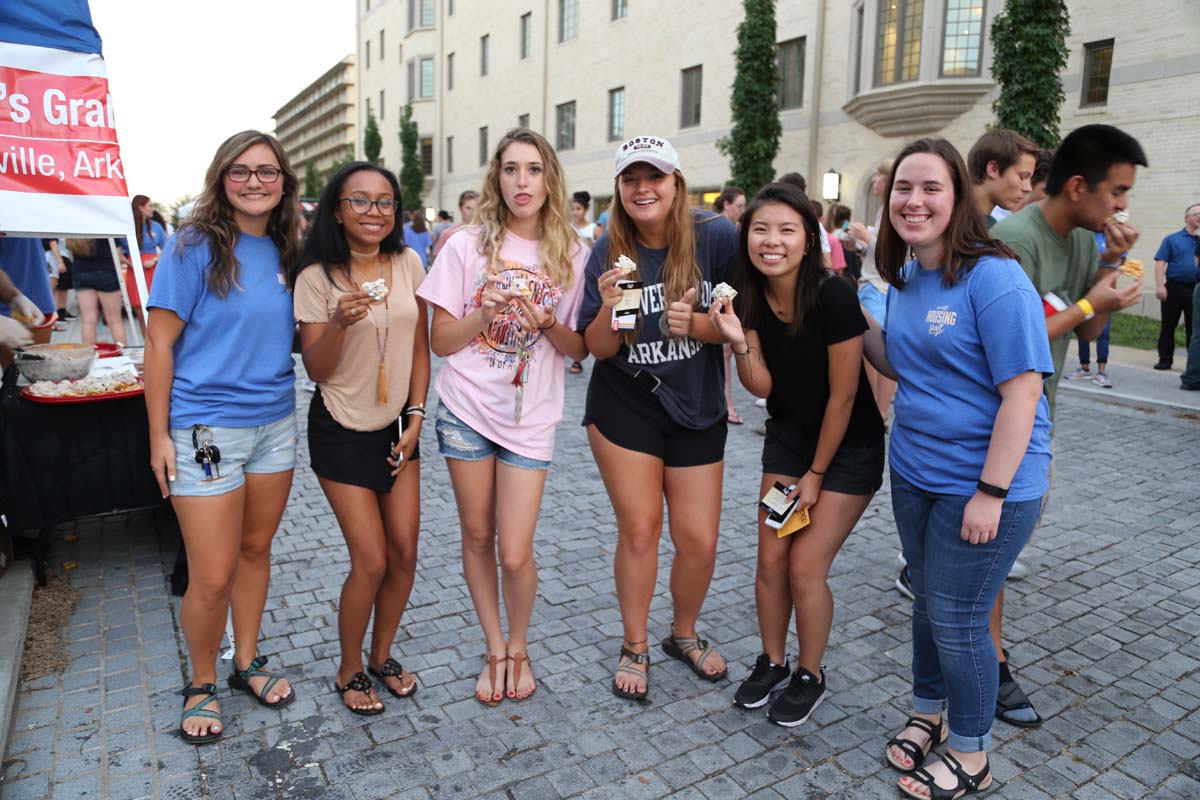 Taste of Fayetteville Brings Food, Music and Students Together